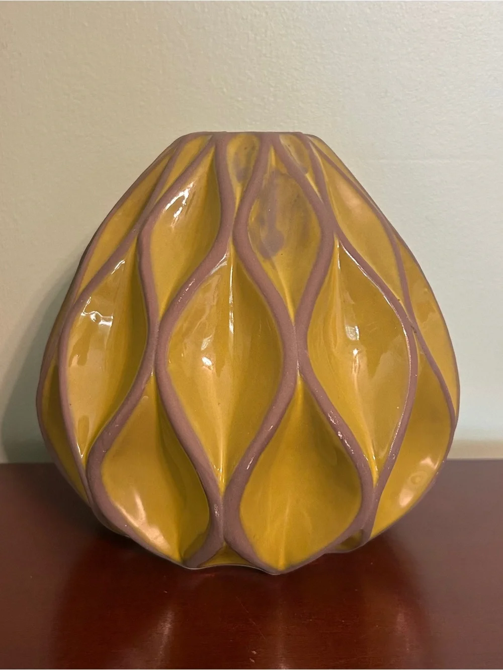 🍀Green Ceramic Decorative Vase with Purple Accents